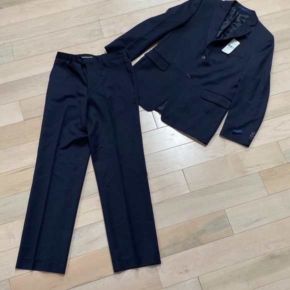 Lord & Taylor boys wool blazer pants suit 18R